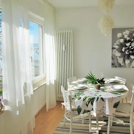 Ferienwohnung Seepromenade * Konstancja
